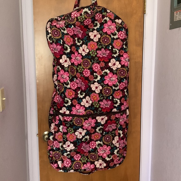 Vera Bradley garment bag. Retired Mod Floral Pink - Picture 2 of 4